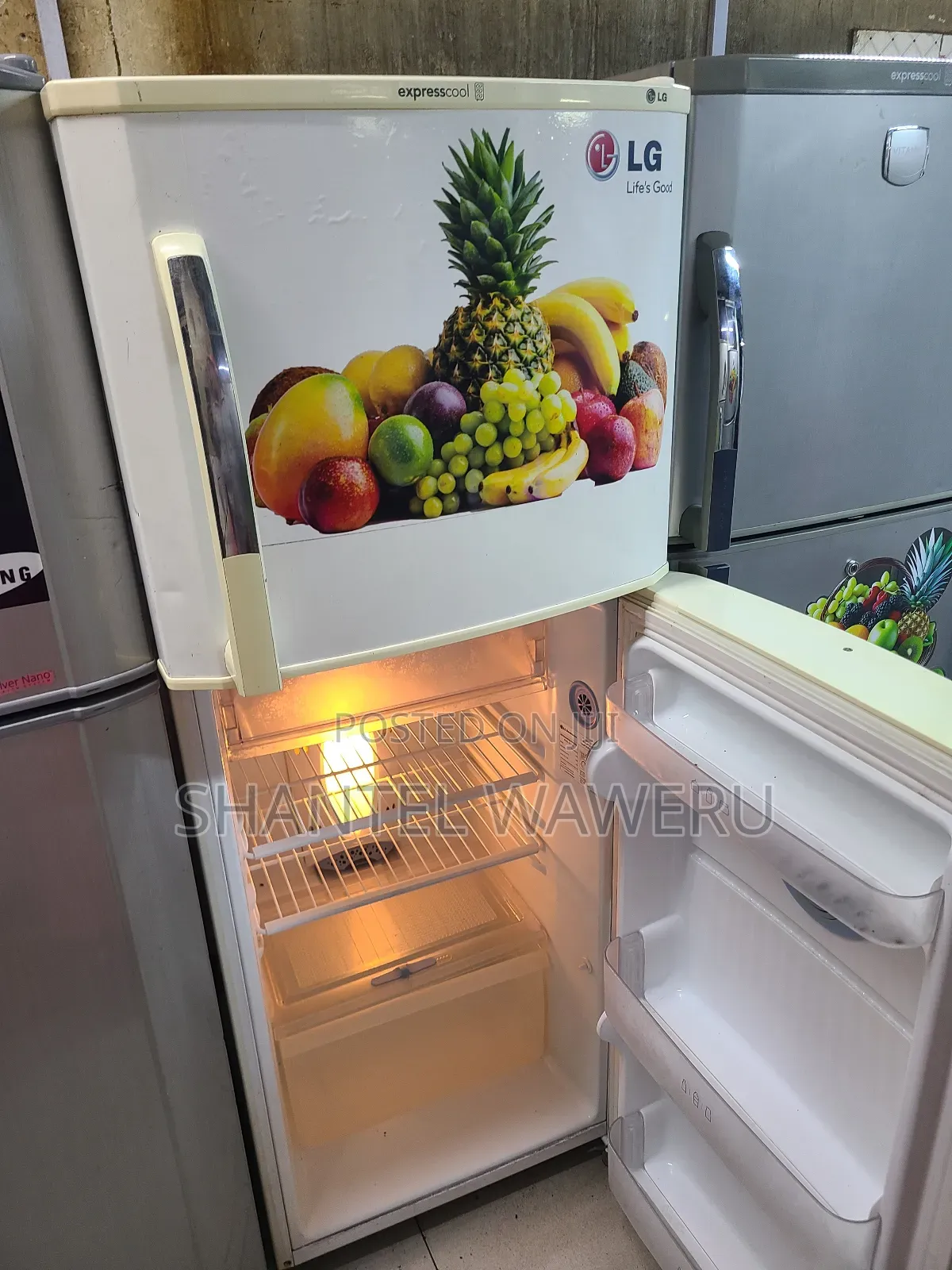 Top Freezing Refrigerator