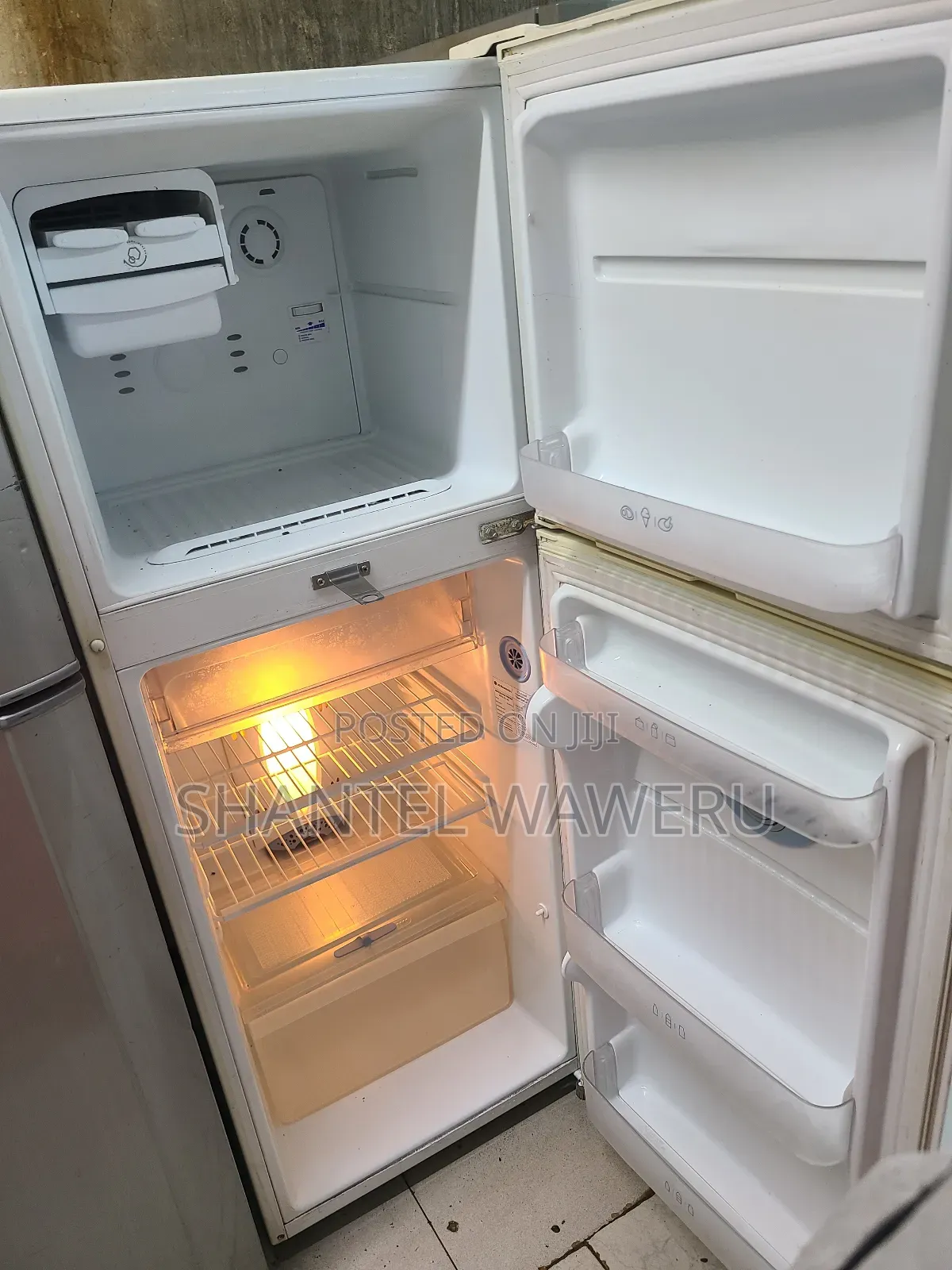 Top Freezing Refrigerator