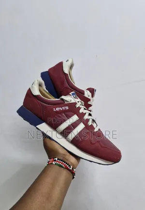 Levis Sneakers
