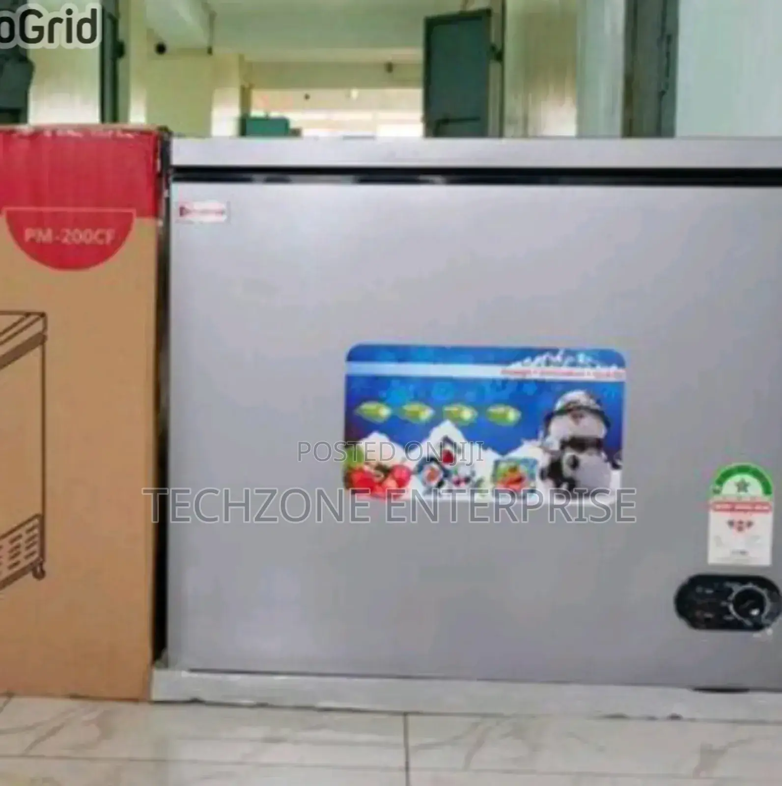 Premier 250l Chest Freezer With Lock and Keys 