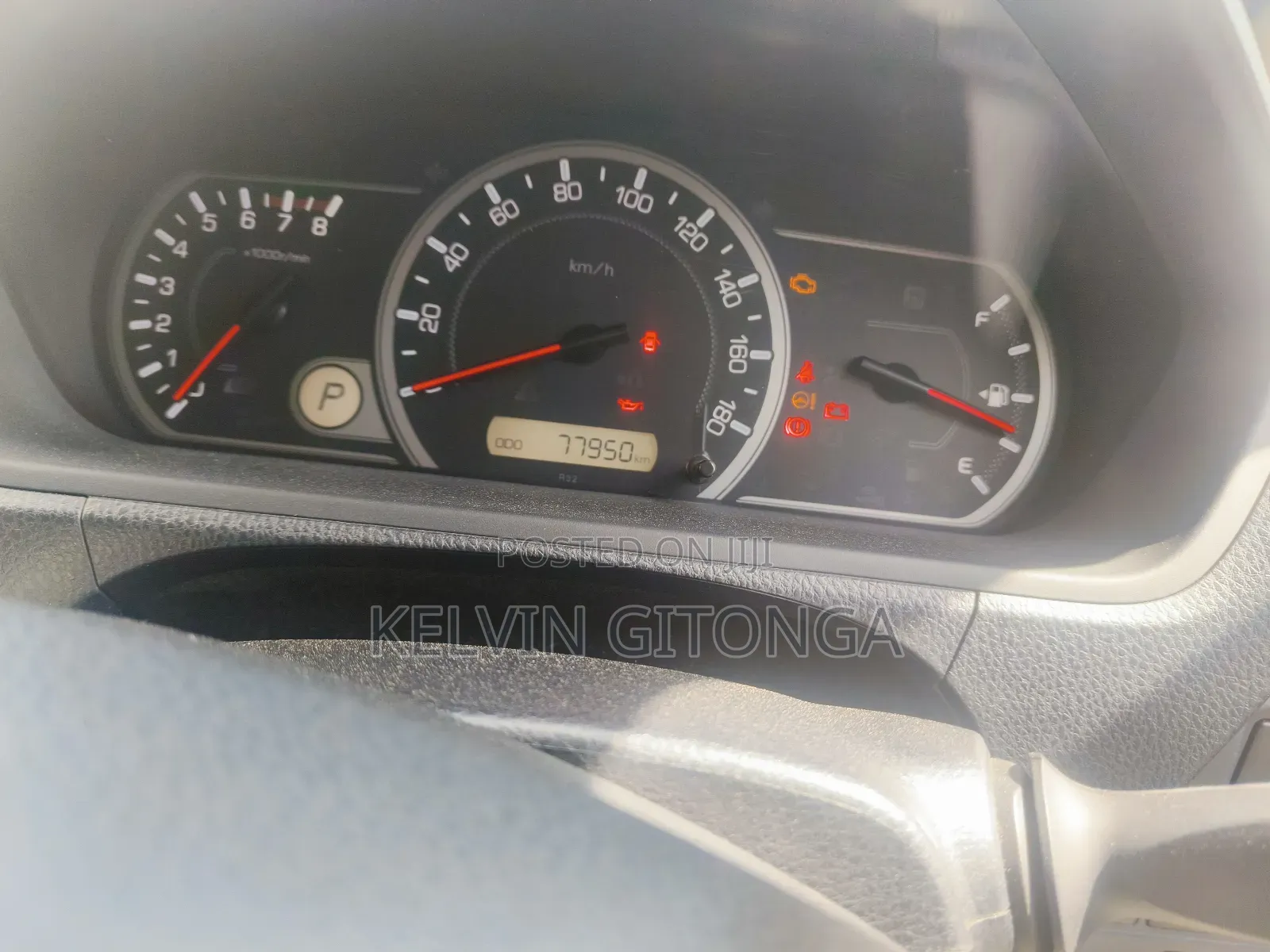 Toyota Noah 2017 Silver