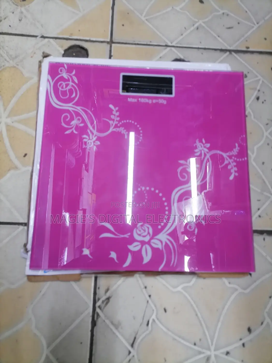 Highly Available 180kg Bathroom Weighing Scale
