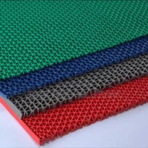 Non-Slip Bathtub Mat With Suction