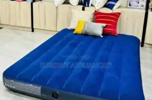 4 by 6 Inflatable Air Bed/ Air Mattress With Felectric Pump