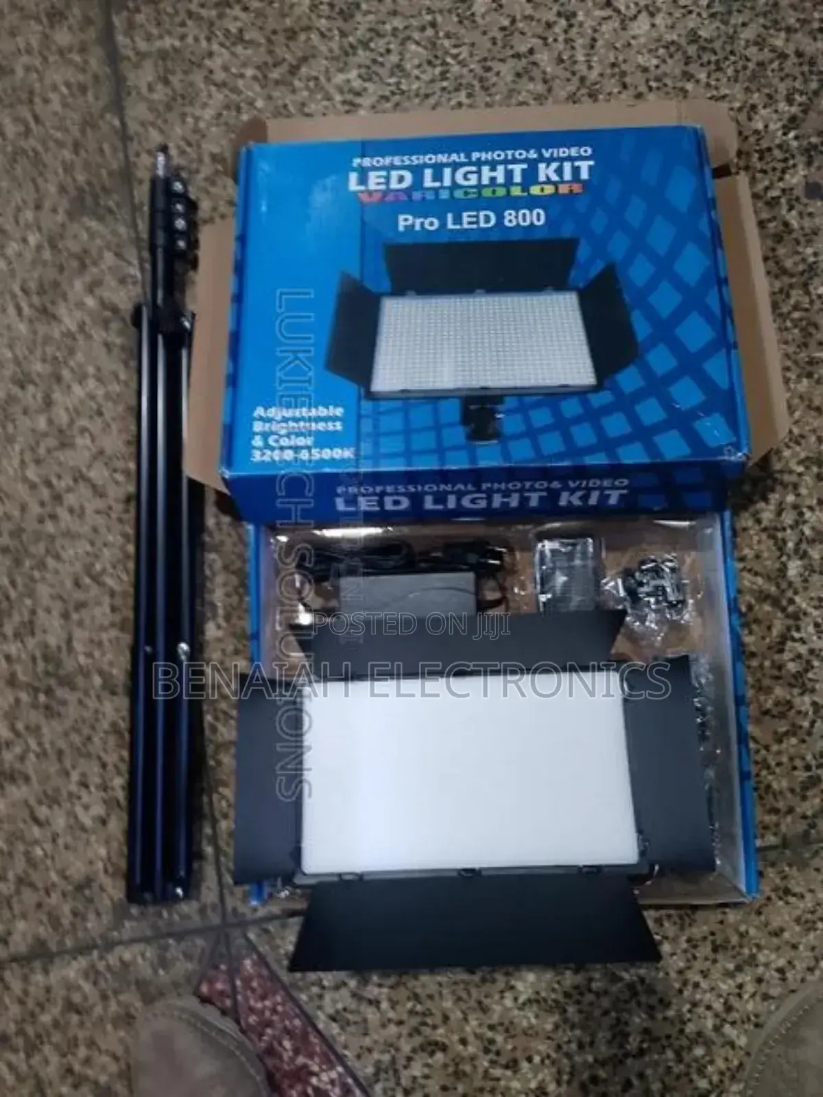 Pro 800 + Led Light Kit,Power Video/Photos Lighting Kit