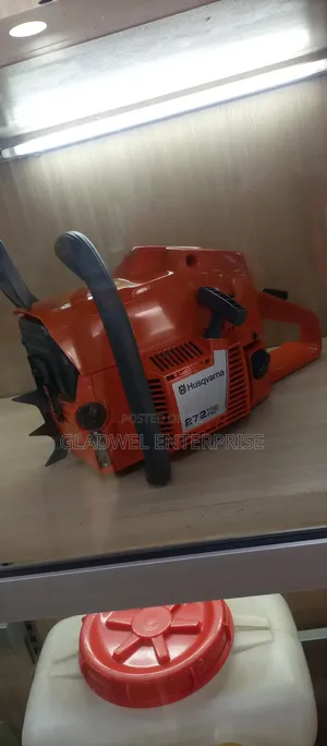 Original Husqvarna 272 Powersaw /Chainsaw