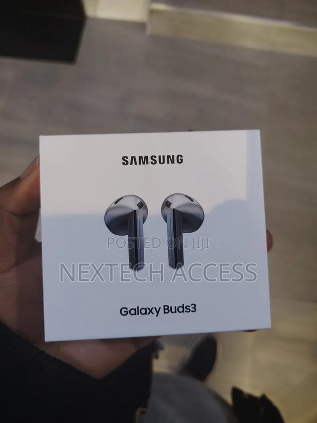Samsung Buds 3 - main view