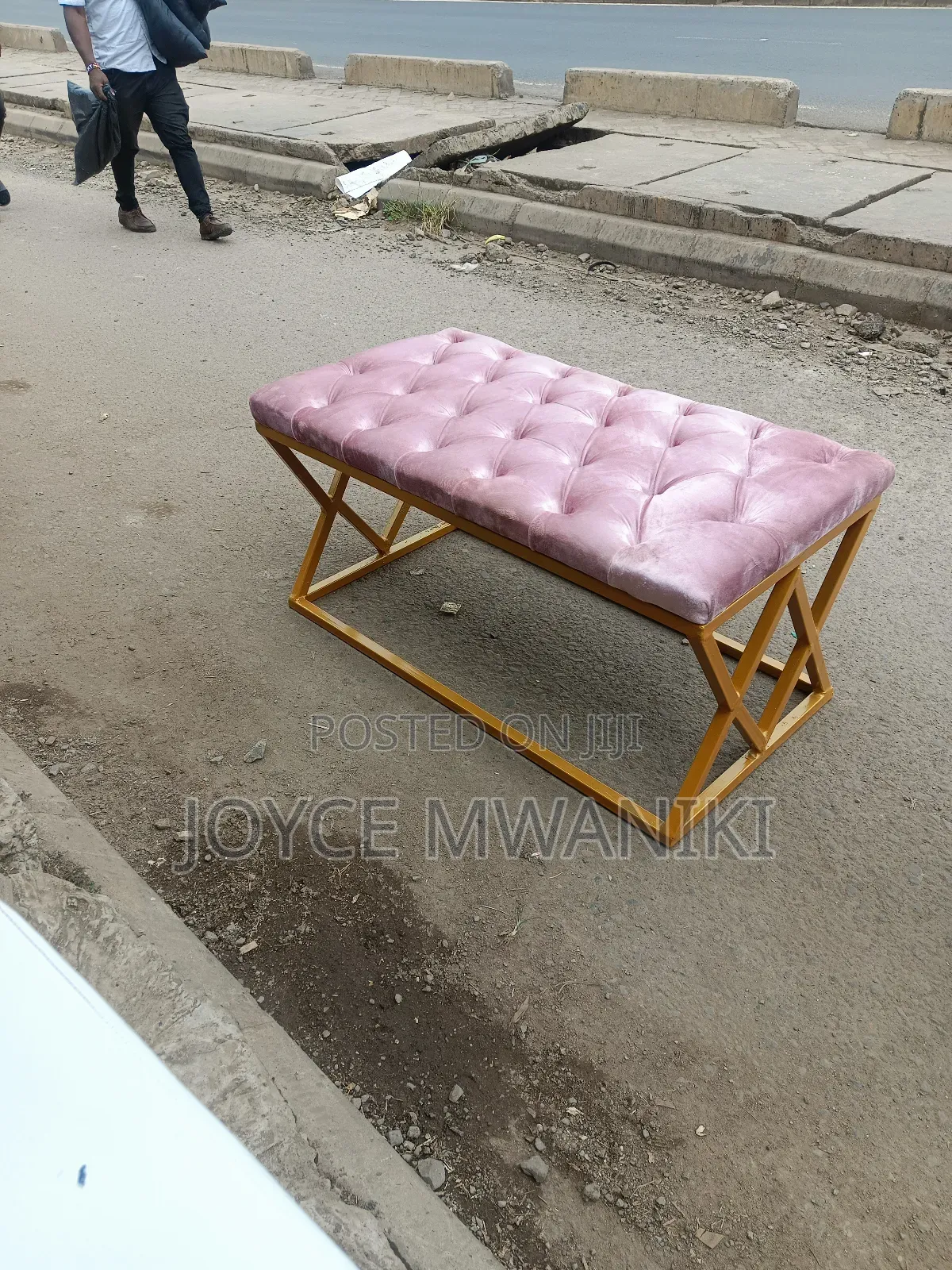 Salon Waiting Seat, Baby Pink 