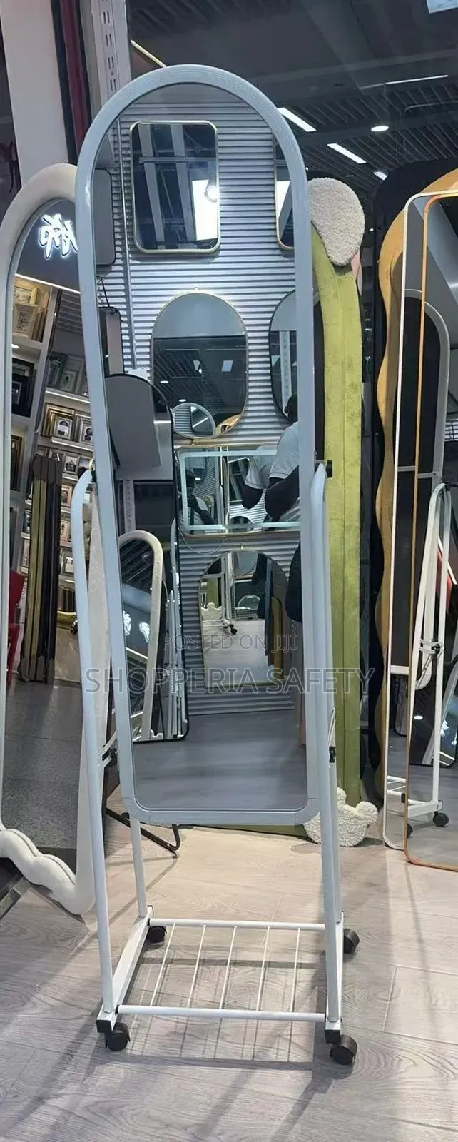 Dressing Dressing Mirror