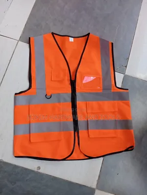 Reflective Vest With Zip And Pockets
