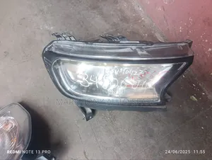Ford Ranger 2013 Non Zenon Headlight Clean 