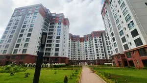 3bdrm Apartment in Hotel 67 Area for sale