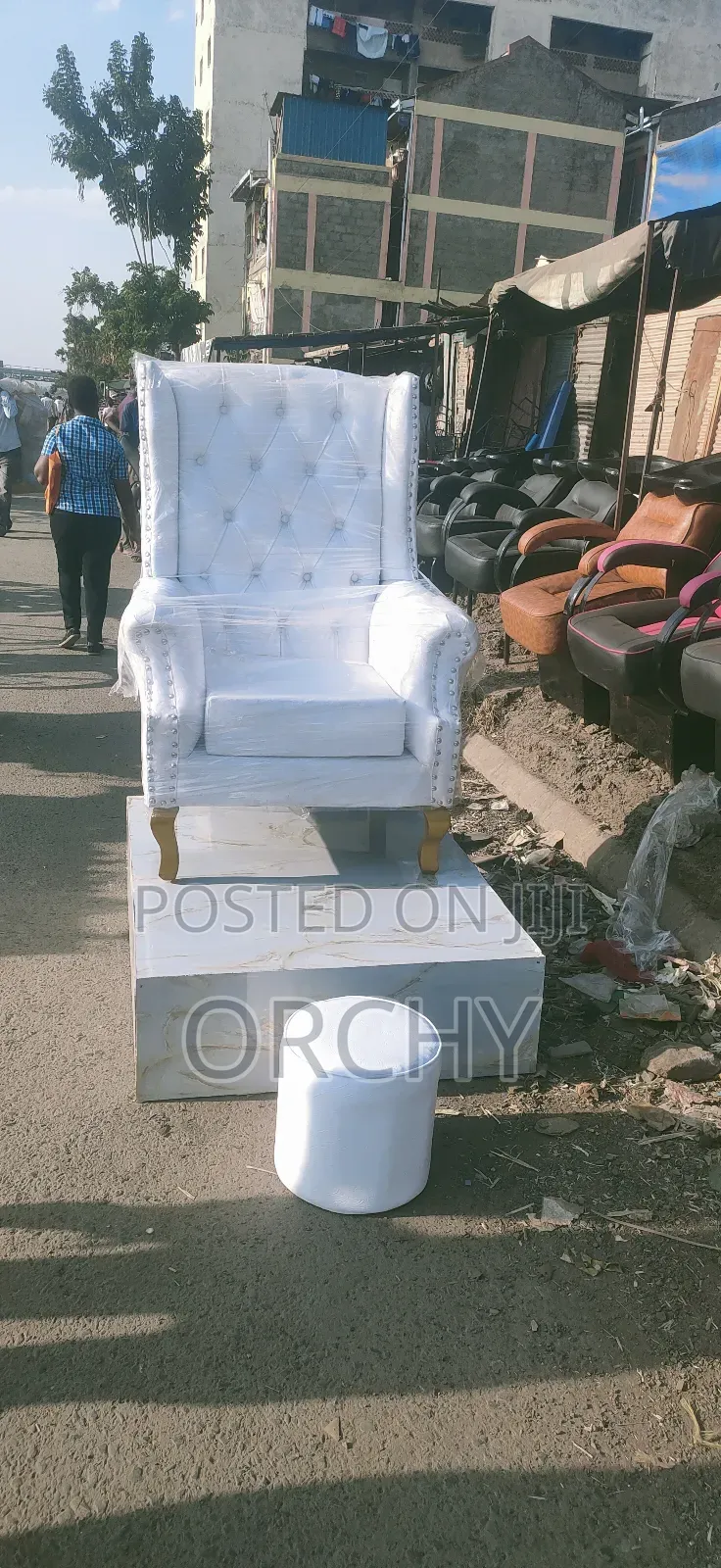 Pedicure Station + Podium