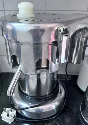 Commercial Juicer Machine Commercial Juicer Machine