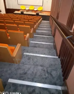 Grey Meeting Hall Vip 10mm Wall To Wall Carpets