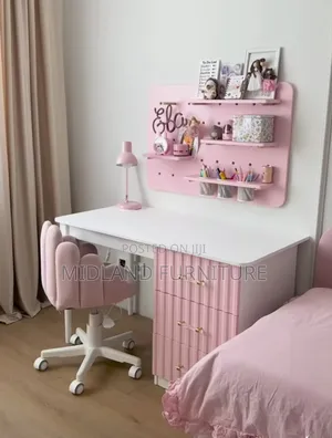 Kids Reading / Home Study Desk