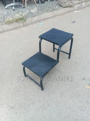 Stepping Stool, Black