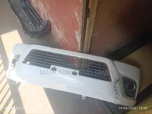 Toyota Hilux Vigo Level Front Bumper Clean 