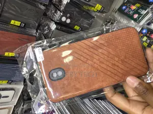 Dekkin Samsung Galaxy J7 Pro Leather Back Case