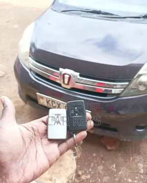 Toyota Isis Key Programming Specialist