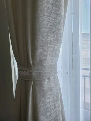 Bedroom Curtains and Sheers