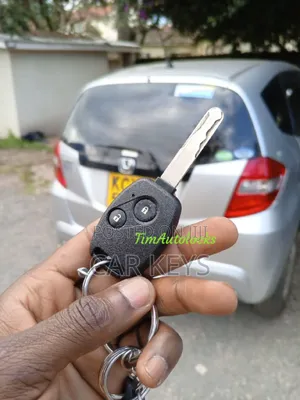Honda Fit Key Replacement Services 