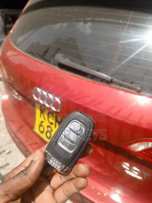 Audi Q7 Smart Key Replacement Services 