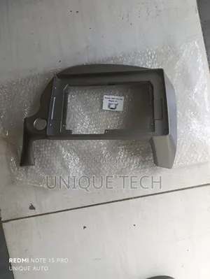 Honda Fit 2007 Radio Console – 10" Touchscreen Frame