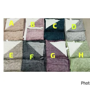 Cozy Fleece Woolen Blanket
