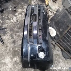 Toyota Noah 2005/2006 Front Bumper Complete With Fog Lamps