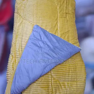 Single Velvet Woollen Duvets* Size: 6×6 Note