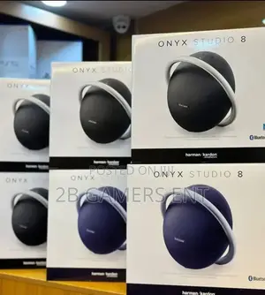 Onyx Studio 8