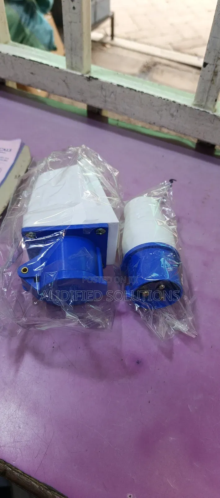 16a 3pin Industrial Socket