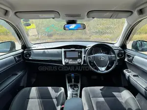 Toyota Corolla Fielder 2018 Black