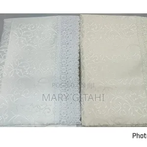 Chream and White Rectangular 150*220cm Table Cloth *