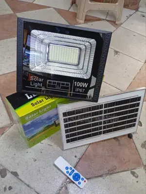 Solar Powered Flood Light 100w+Solar Panel 20w