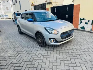 Suzuki Swift 2018 Silver