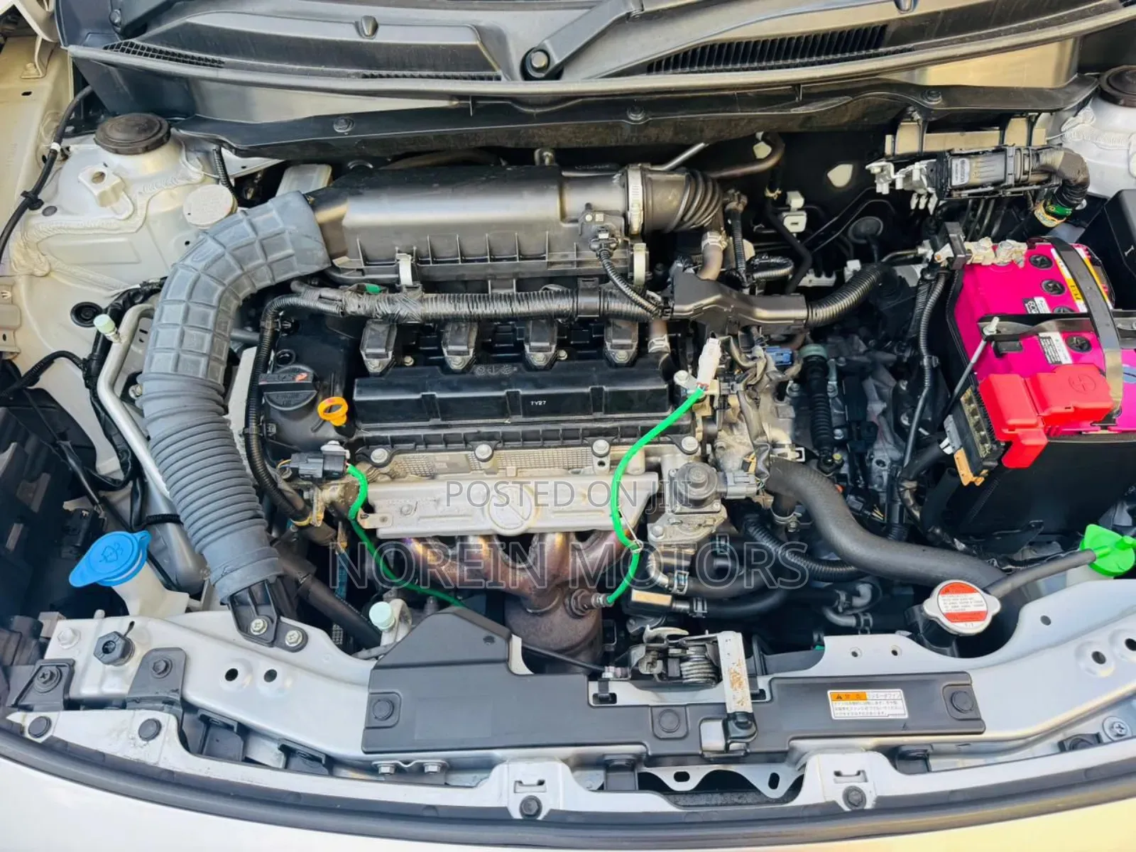 Suzuki Swift 2018 Silver