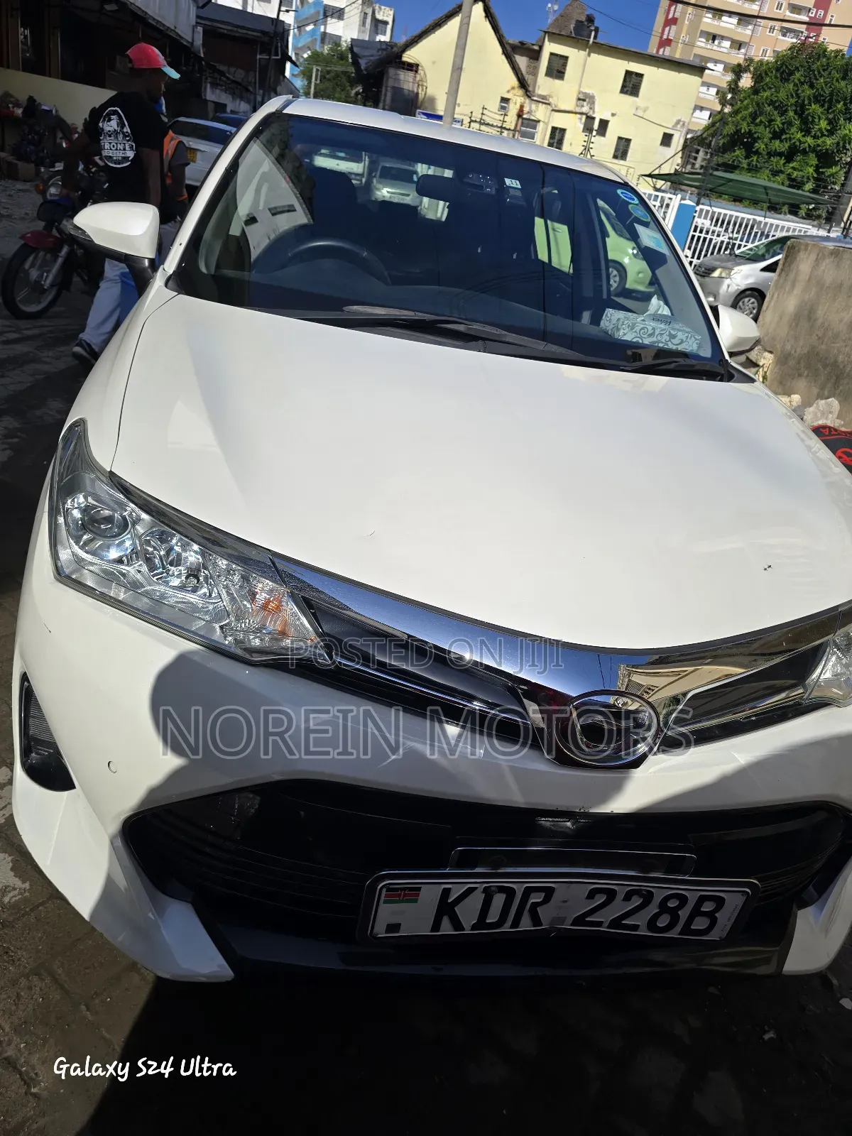 Toyota Axio 2017 White