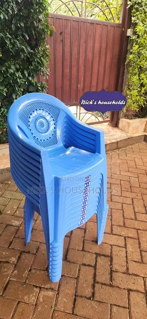 Hard Plastic Chairs