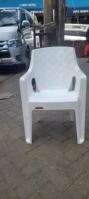 Modern Plastic Chair White Colour
