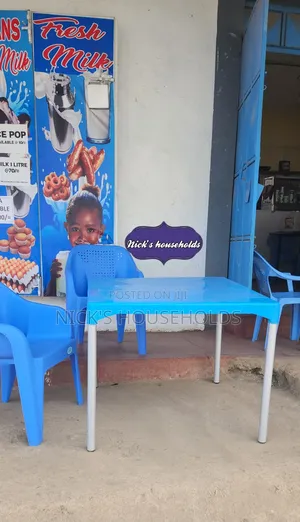 Square Plastic Table With Metal Legs, Hotel Table