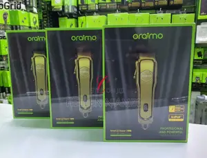 Oraimo Smart Clipper 2 Gold Opc-Cl30g- Cordless,4 Combs