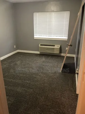 Elegant Grey Wall-to-Wall Carpet for Modern Homes 