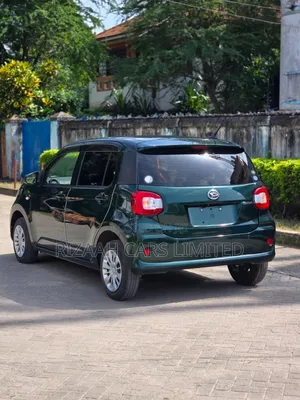 Daihatsu Boon 2018 Green