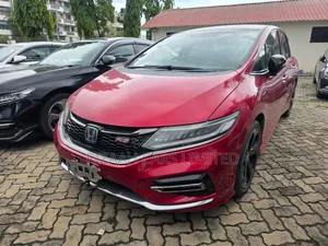 Honda Jade 1.5 Hybrid 2018 Red