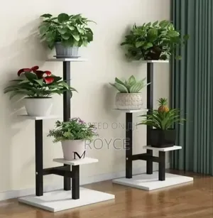 Luxurious Flower Stand