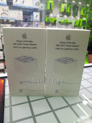 iPhone 14 Pro Max 25w Adapter
Usb-C to Lightning Cable
