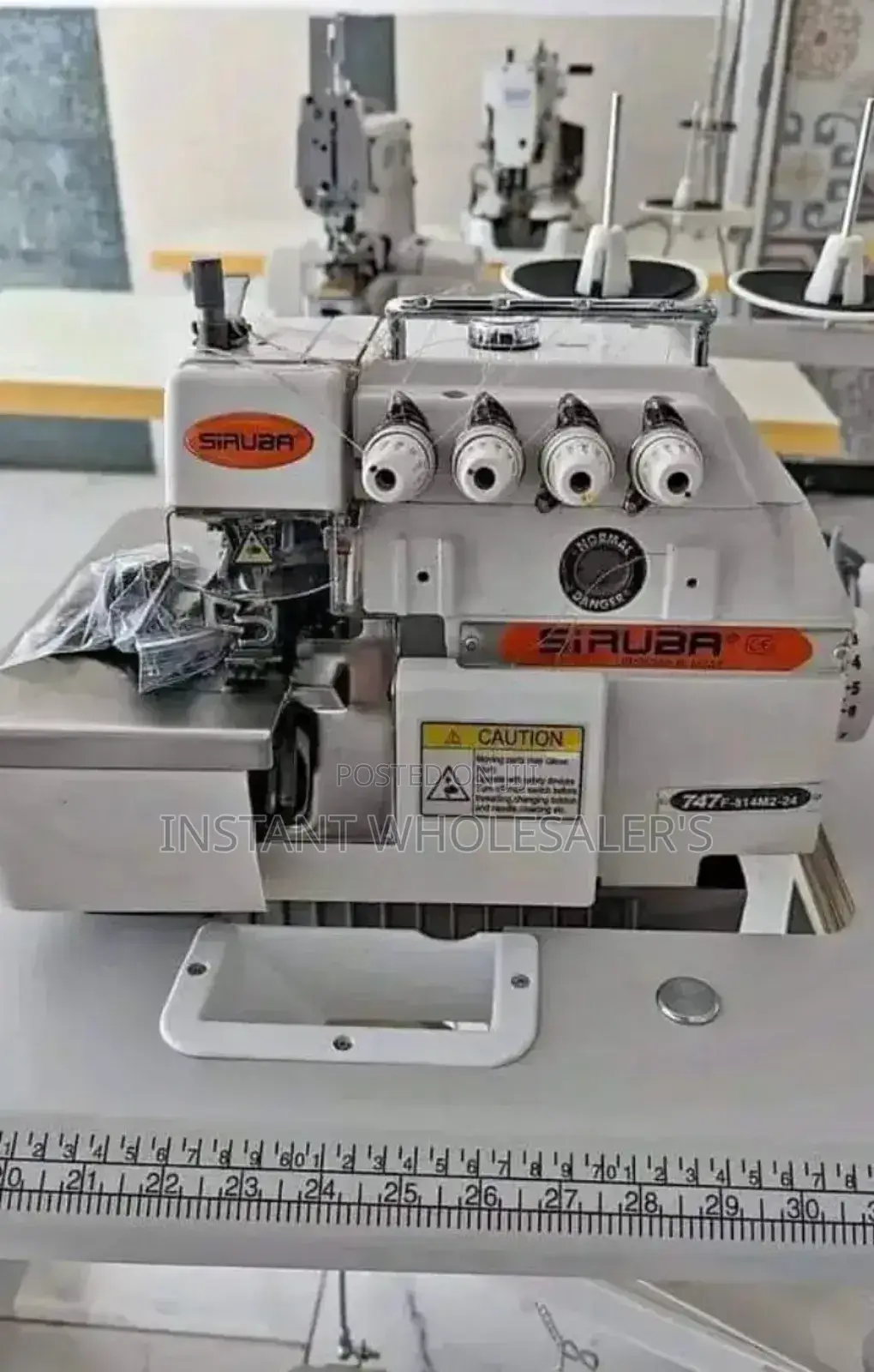Siruba Electric Industrial Overlock Machine