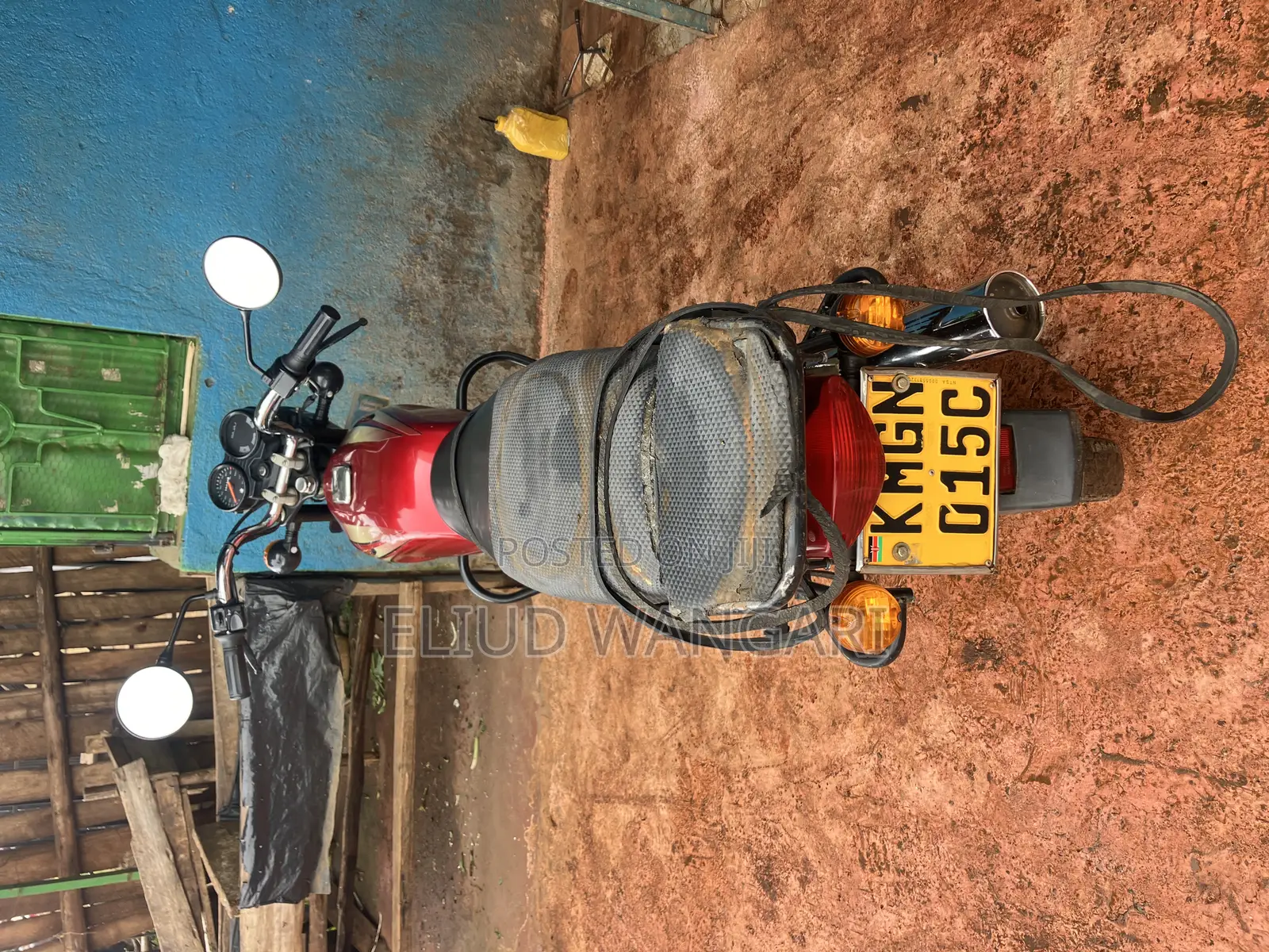Bajaj Boxer 100 2024 Red